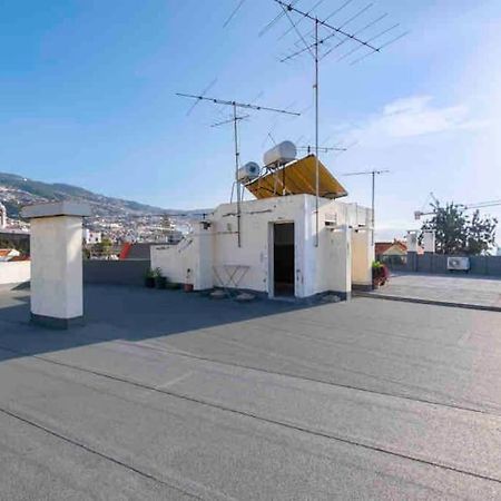 Lux City Center Apartment Funchal  Esterno foto