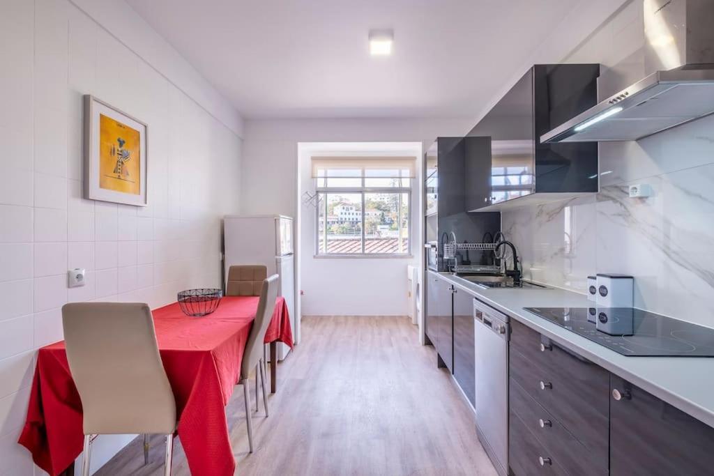 Lux City Center Apartment Funchal  Esterno foto